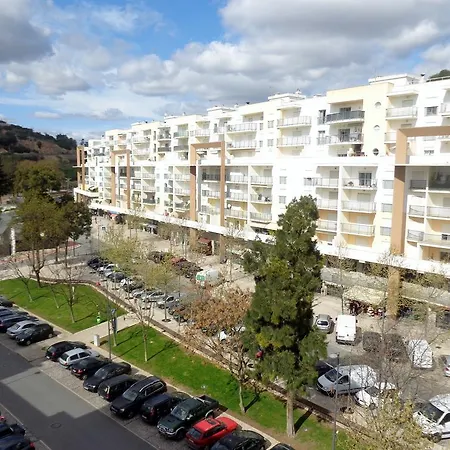 Avenida Da Liberdade *